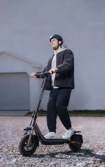 Xiaomi Electric Scooter 6 Pro GL (Pre Order)