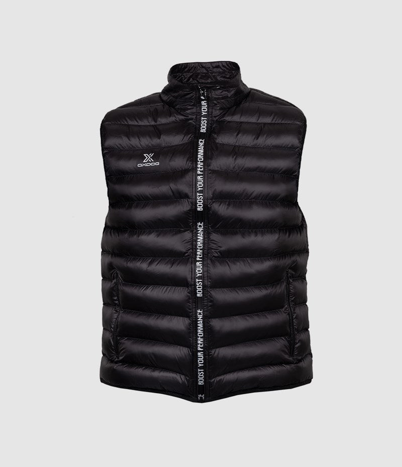 MILANO LIGHT VEST أسود – سترة خفيفة وعصرية للراحة اليومية