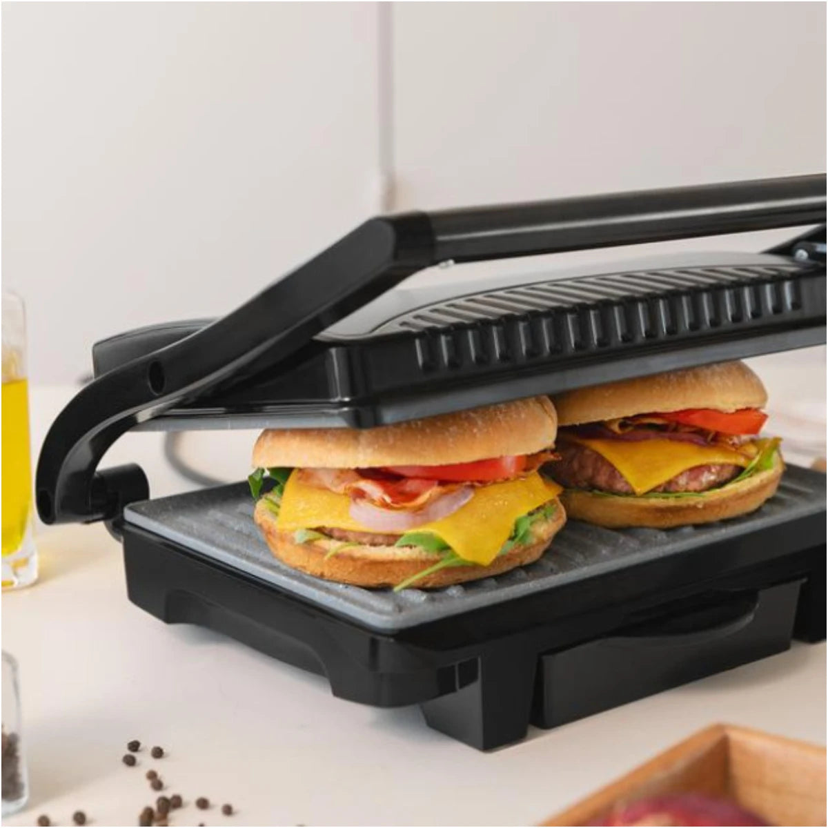 Cecotec Rock'nGrill 1000 Dark 1000W Electric Contact Grill — Mid-Range Power, Dark Design