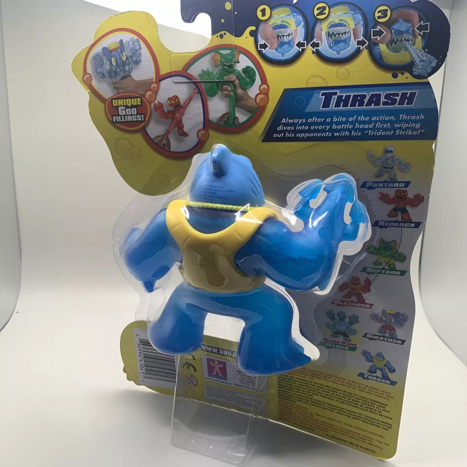 حزمة بطل "ثراش" من هيروز أوف غو جيت زو - هجوم المياه الجديدة من موس تويز