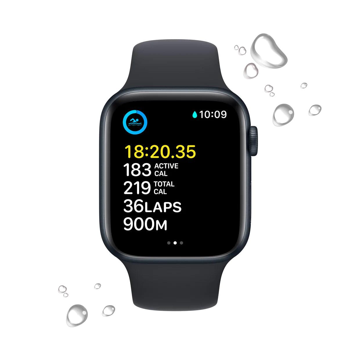 ساعة Apple Watch SE الجيل الثاني GPS 44 مم هيكل من الألومنيوم مع حزام رياضي