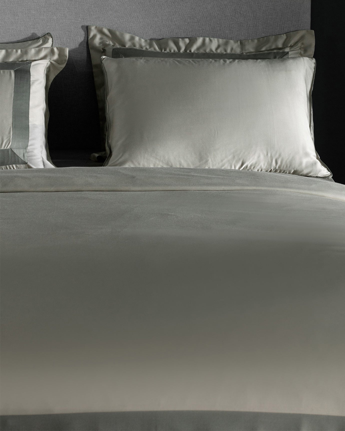 Samoa Double Size Bamboo Satin Duvet Cover Set - Madame Coco JO