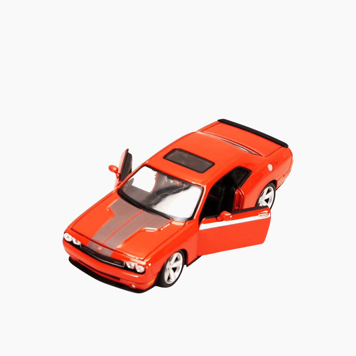 Maisto 2008 Dodge Challenger SRT8 Die-Cast Model Car – 1:24 Scale
