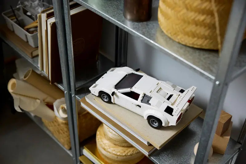 LEGO® Lamborghini Countach 5000 QV – Iconic Supercar Build