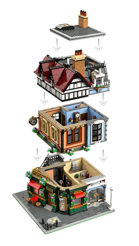 LEGO® Tudor Corner – Classic Modular Building Set
