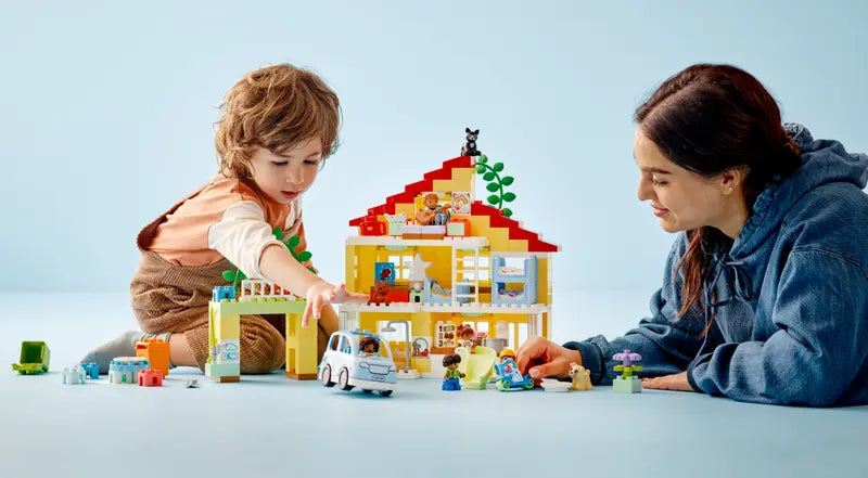 LEGO® 3-in-1 - Family House with Multiple Builds