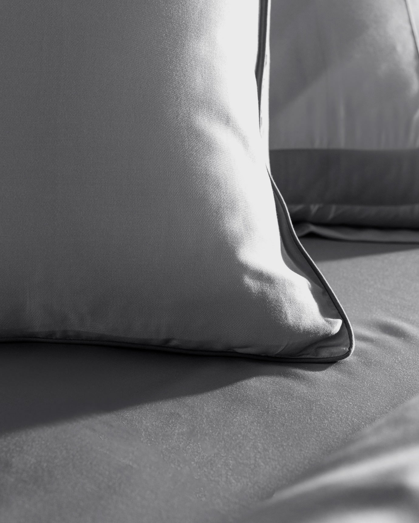 Samoa Double Size Bamboo Satin Duvet Cover Set - Madame Coco JO