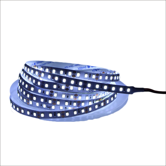 Strip Light 240 Lamps 12V 5M Cool White Vetro VE-ST0007