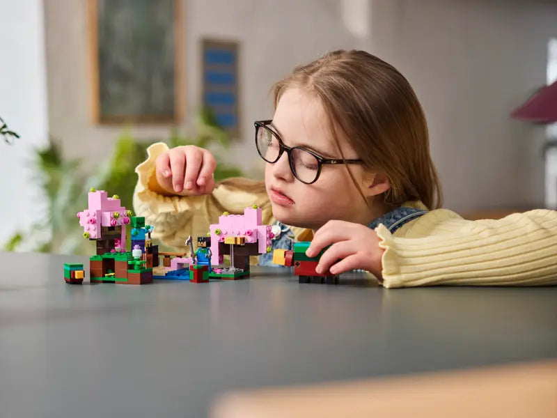 LEGO® Flowers - The Cherry Blossom Garden