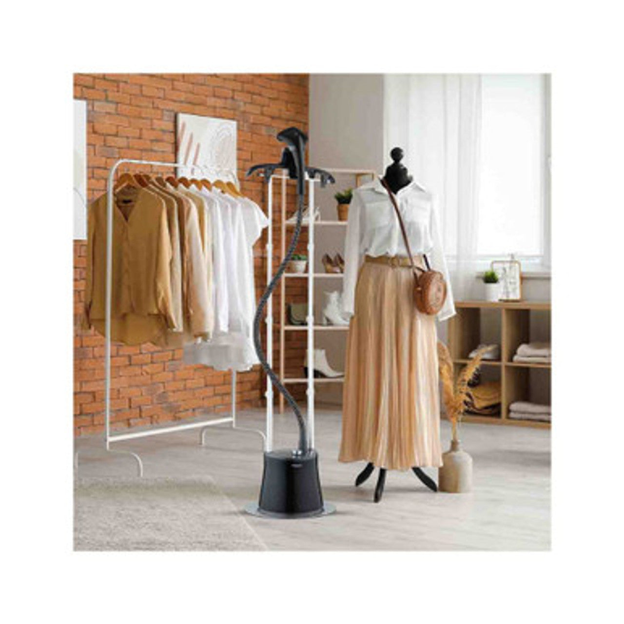 Arshia Garment Steamer 1800W – Powerful and Compact