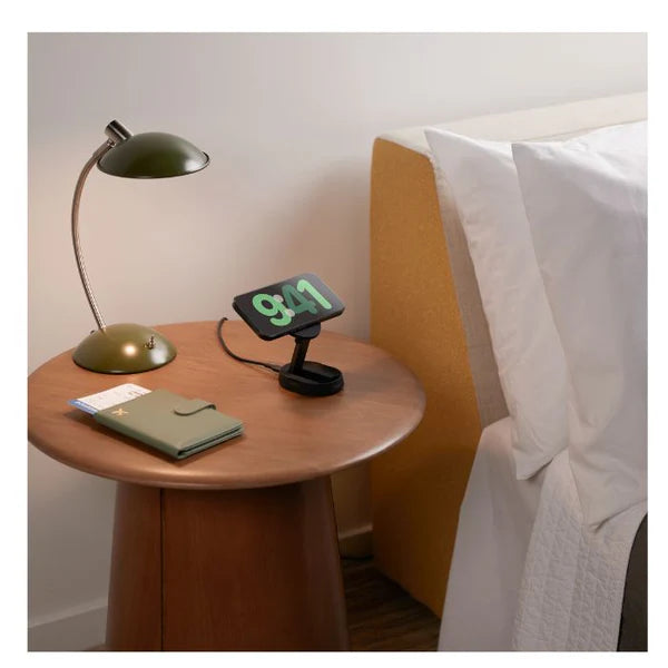 Belkin Convertible Magnetic Wireless Charging Stand with Qi2 15W WIA008btWH