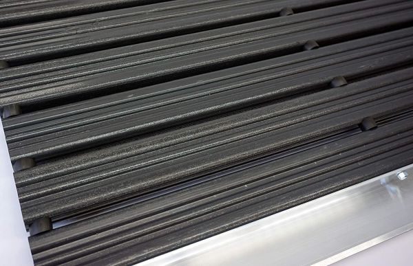 Astra Super Brush Entrance Mat 45×75 cm - Black