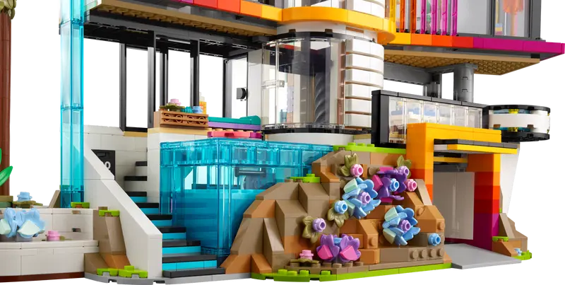 LEGO® Friends - Andrea's Modern Mansion 42639