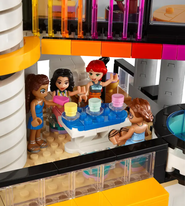 LEGO® Friends - Andrea's Modern Mansion 42639