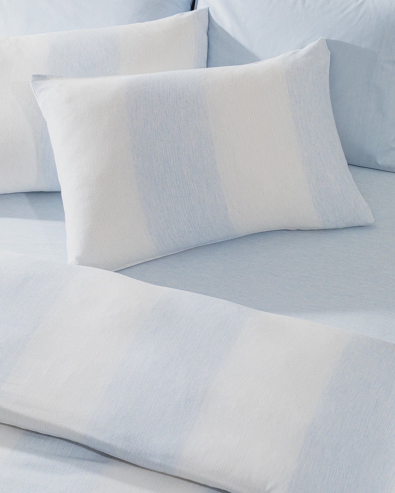 Berthe Single Size Dobby Duvet Cover Set - Madame Coco JO