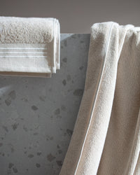 Delron Towel Set - Madame Coco JO