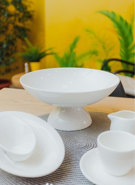 Wilmax Olivia 24cm Fruit Plate with Base - White