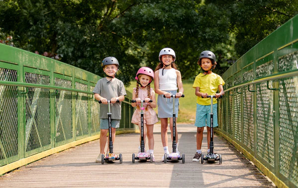 Boldcube – Big Three Wheel Scooter | Crystal Rubix | Ages 5-10