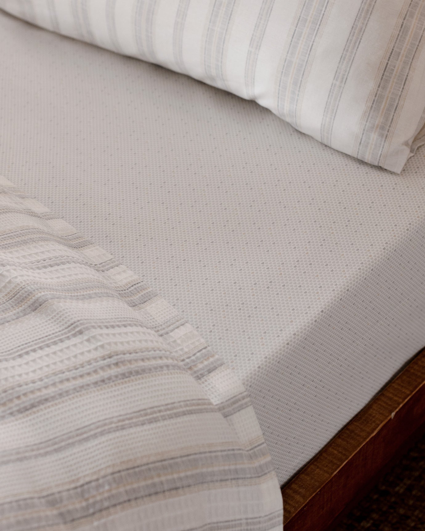 Avery  Ecocell Printed Double Size Pique Set - Madame Coco JO