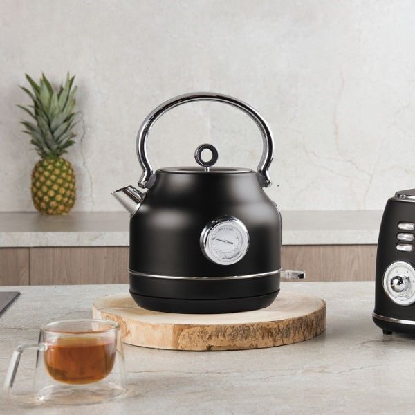 Berlinger Haus 1.7L Electric Stainless Steel Kettle – Matte Black