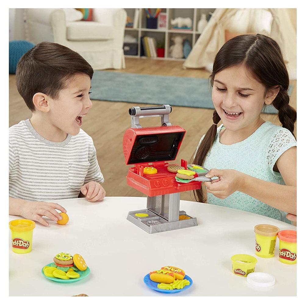 Hasbro Play-Doh Kitchen Creations Barbecue Grill 'n Stamp Playset