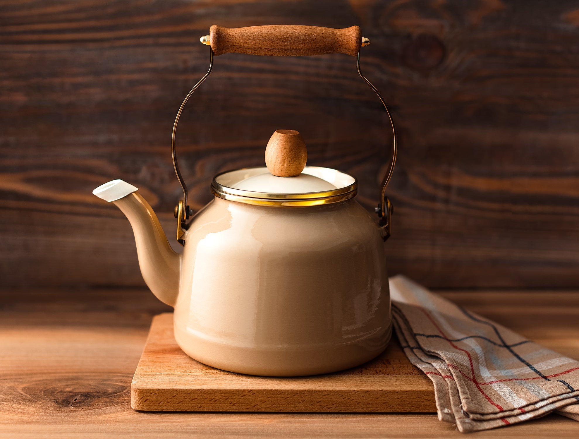 Bonneville Teapot - Madame Coco JO