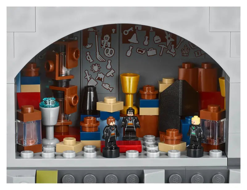 LEGO® Harry Potter Hogwarts Castle – Detailed Castle Set