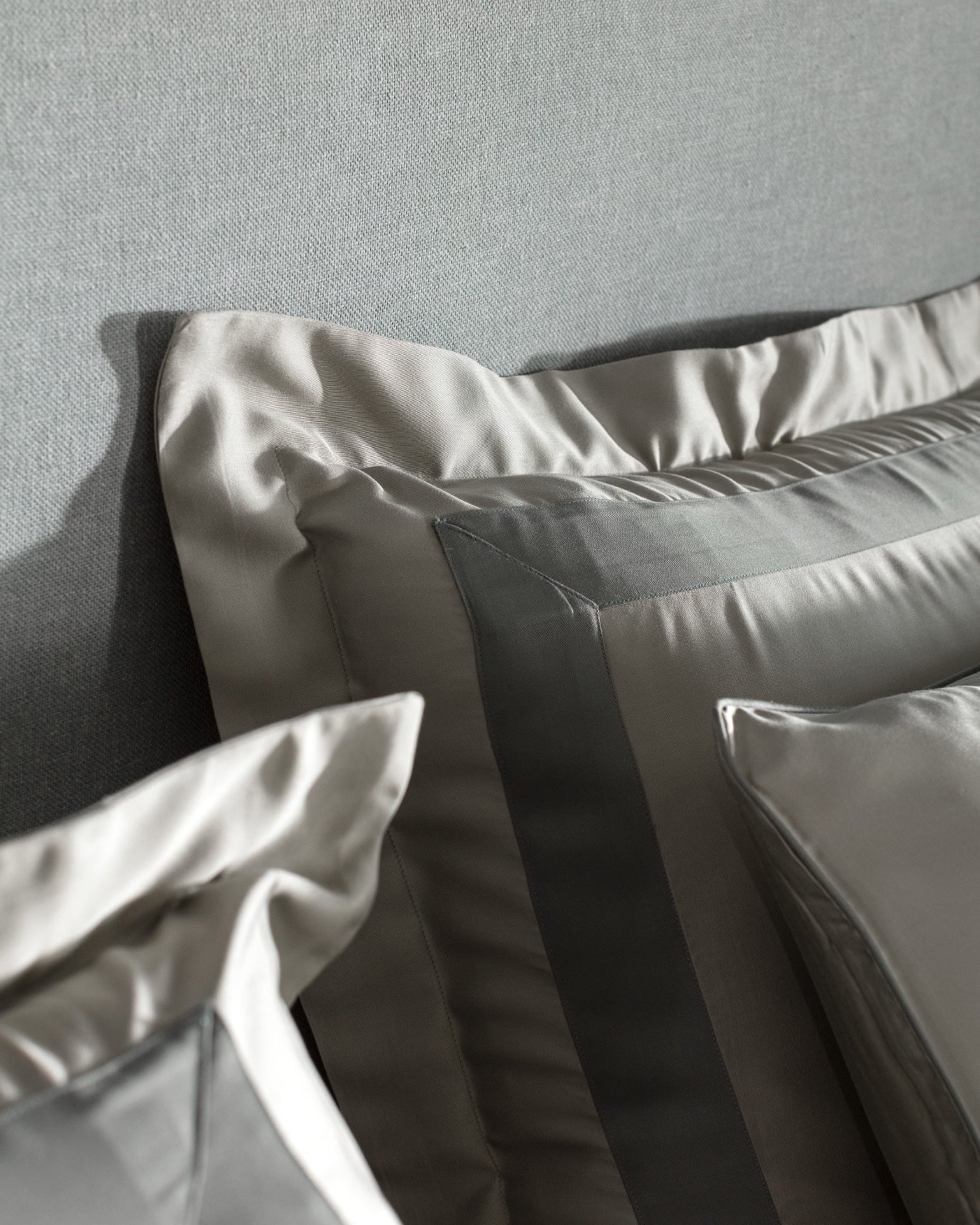 Samoa Double Size Bamboo Satin Duvet Cover Set - Madame Coco JO