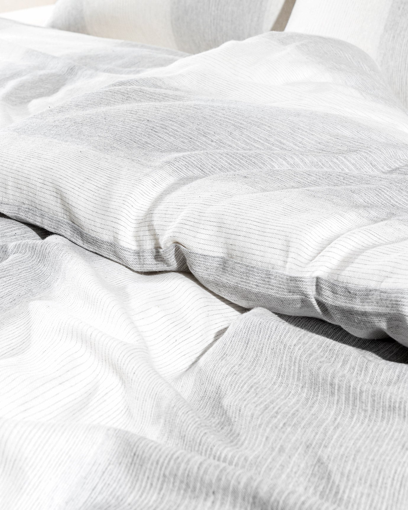Berthe Single Size Dobby Duvet Cover Set - Madame Coco JO