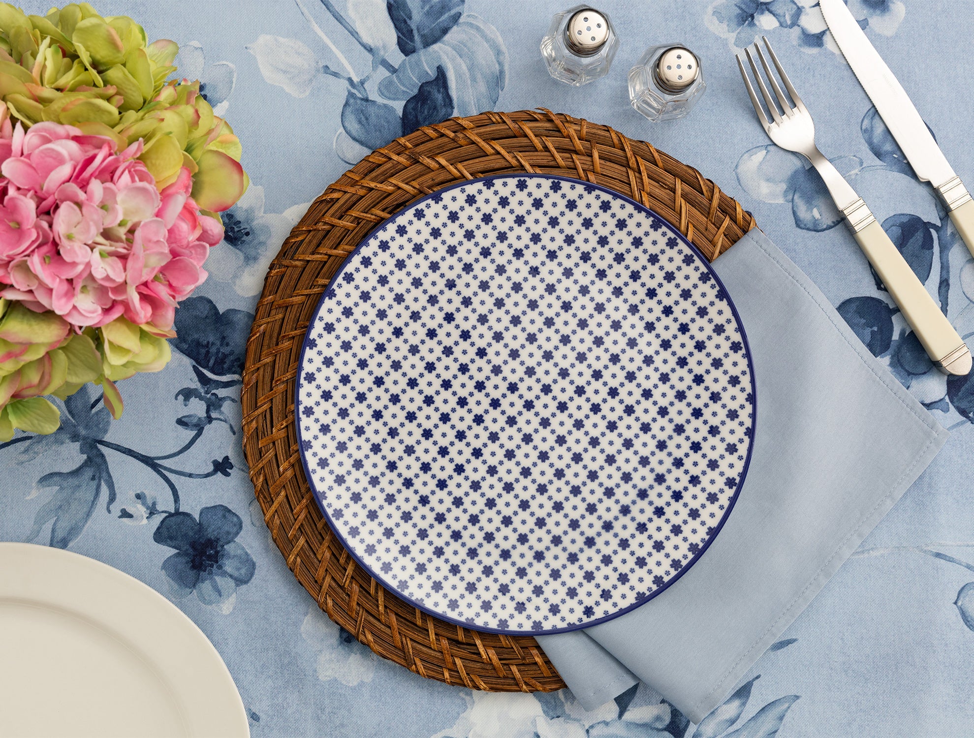 Rêve Bleu Délicat Dessert Plate 25 Cm - Madame Coco JO