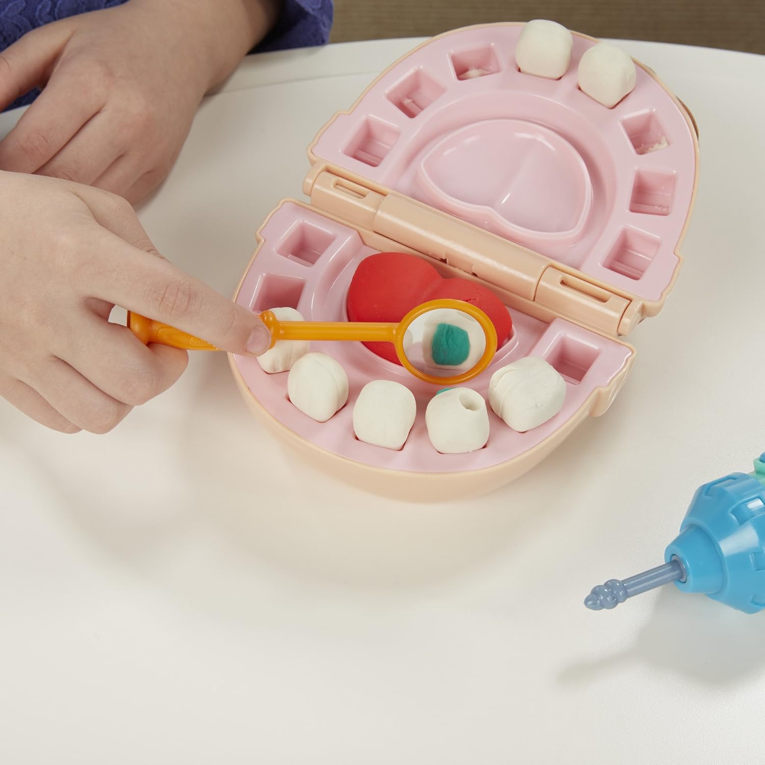 Hasbro  Play-Doh Doctor Drill 'n Fill