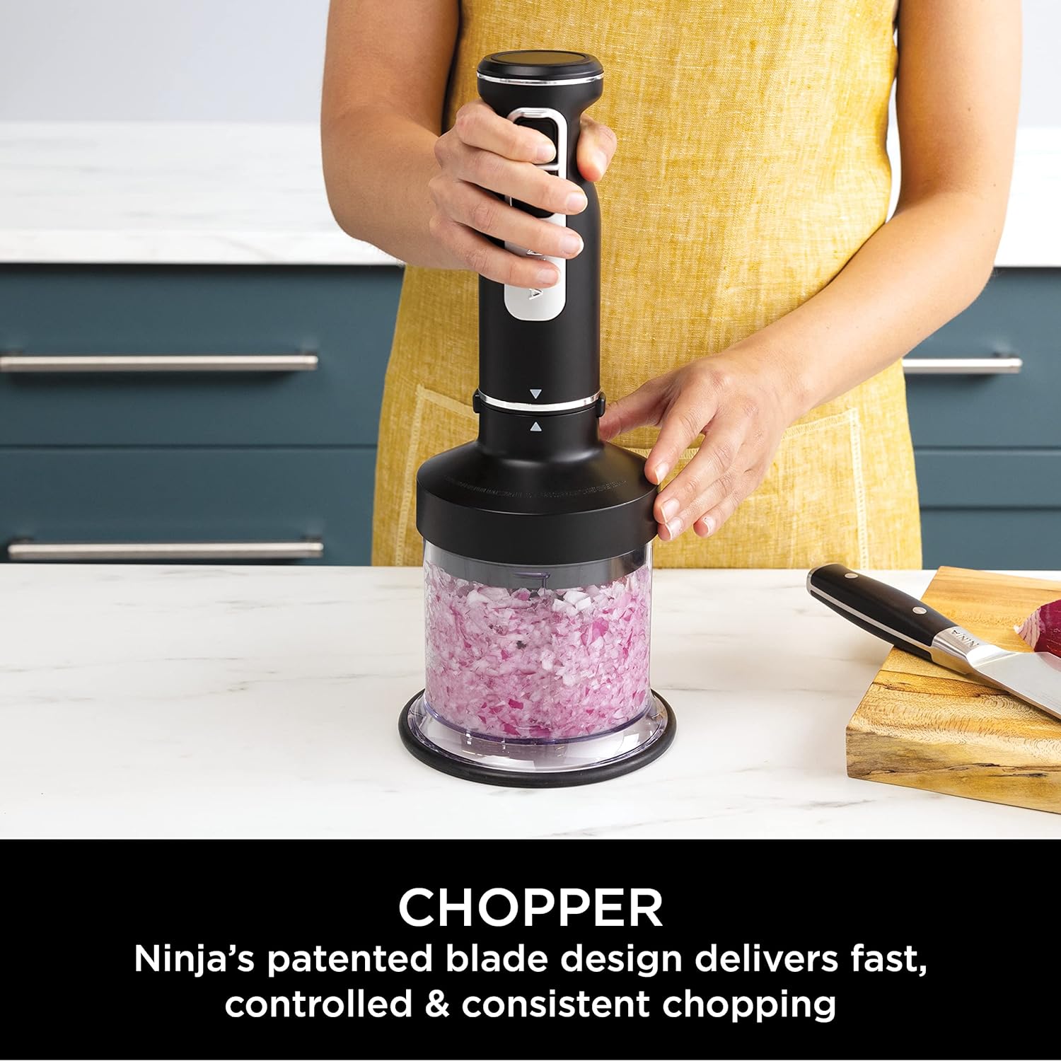 Ninja Foodi 3-in-1 Hand Blender - 850W, 3 Attachments - BLACK