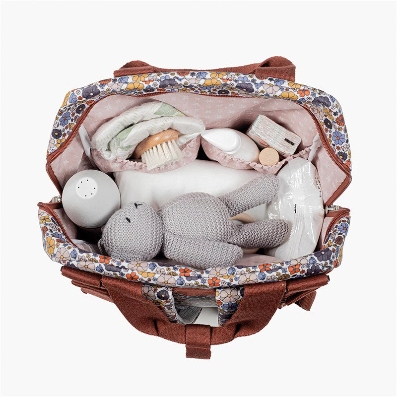 حقيبة ظهر Camden من باسيتو – أنيقة ومريحة للأمهات