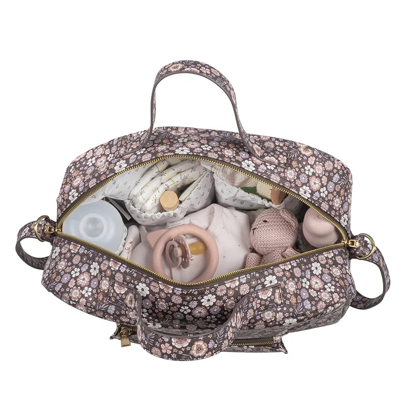 حقيبة تغيير Pasito a Pasito بلوسوم بيتال – عملية وأنيقة