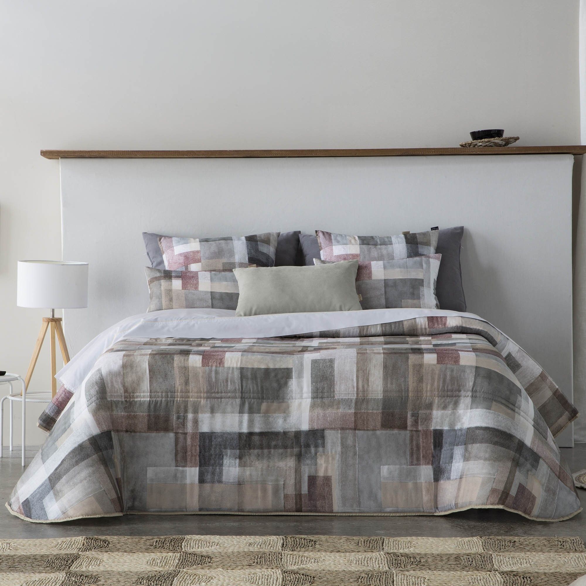 طقم بيت لحاف مجوز كبير Canete Oblu – 4 قطع فاخرة