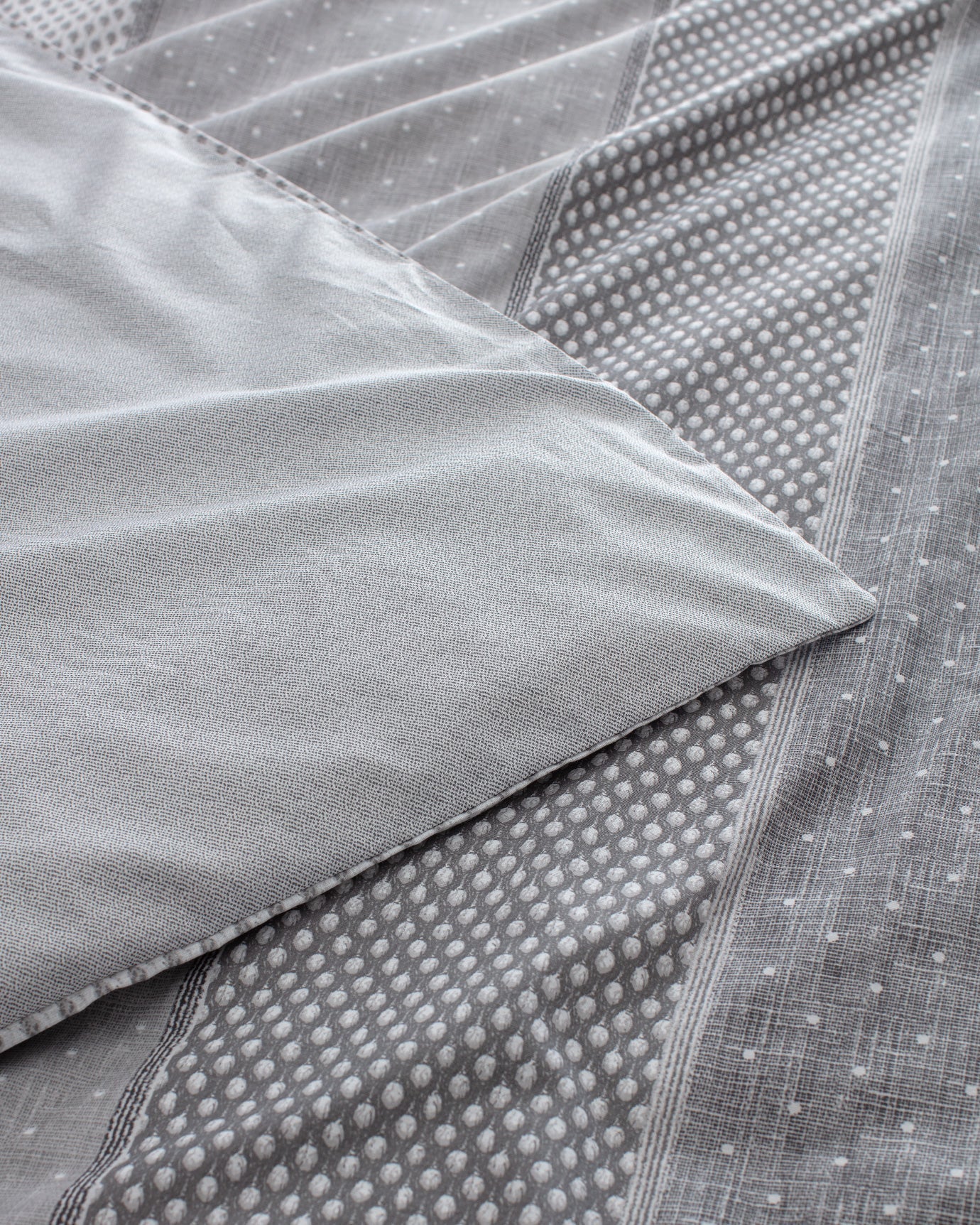Hugo Single Size Duvet Cover Set - Madame Coco JO