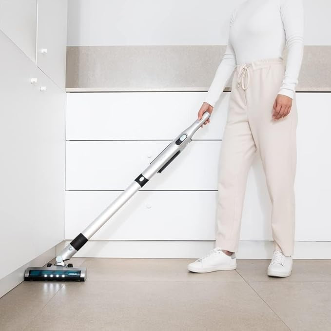 Cecotec Scoba 2100 Jalisco Handheld Steam Cleaner Silver — Compact Chemical-Free Sanitization