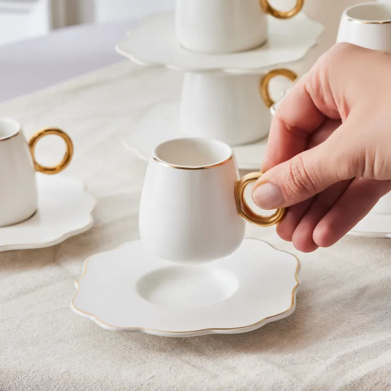 طقم فناجين قهوة كاراجا أويا ٦ قطع – ٧٥ مل تصميم فاخر