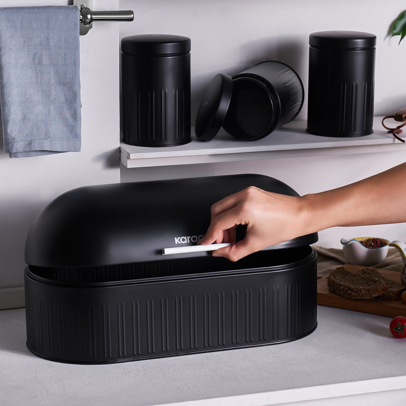 Aren XL Bread Box + Free Storage Container – Black