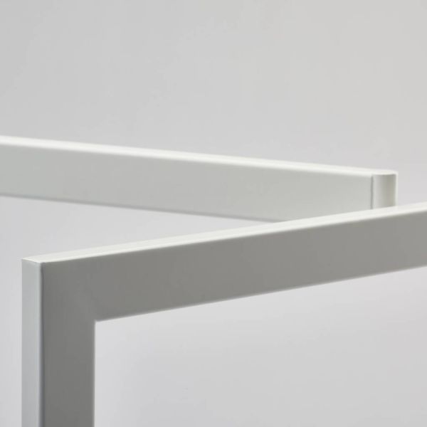 Aquanova Dhio Towel Stand – White, Stylish & Durable