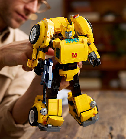 LEGO® Icons Bumblebee 10338 – Transformers Display Set