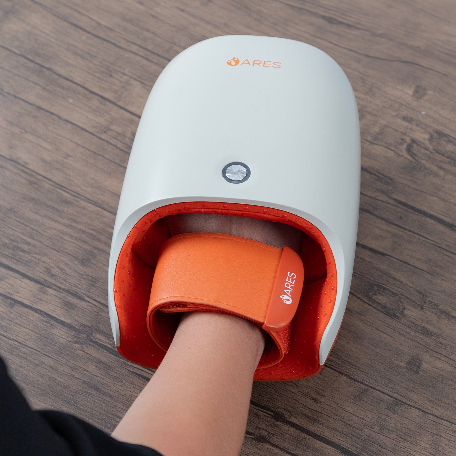 ARES uPalm Wireless Massager Hand Relaxation Anytime