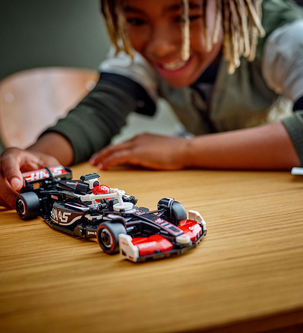 LEGO Speed Champions - MoneyGram Haas F1 Team VF-24 77250