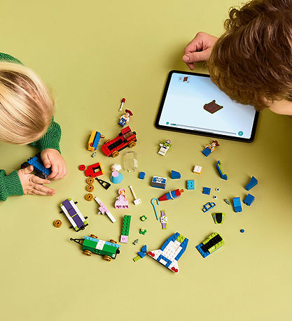 LEGO® Disney - Toy Story Celebration: Train & Feather 43264