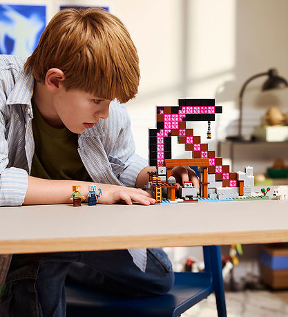LEGO® Minecraft - The Pickaxe Mine 21277 - 530 pcs
