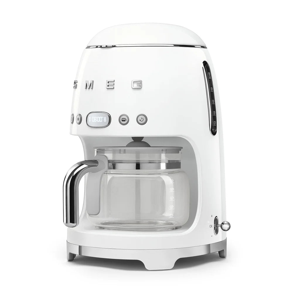 Smeg Drip Coffee Machine 50's Style – White | DCF02WH