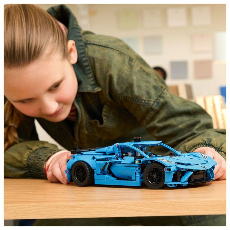 LEGO® Technic - Chevrolet Corvette Stingray 42217