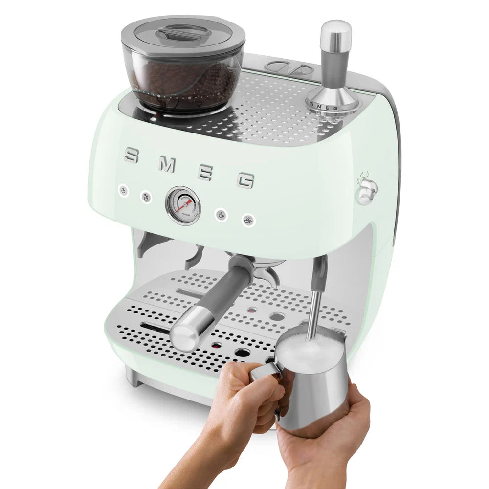 Smeg Manual Espresso Coffee Machine with Grinder 50's Style – Pastel Green | EGF03PG