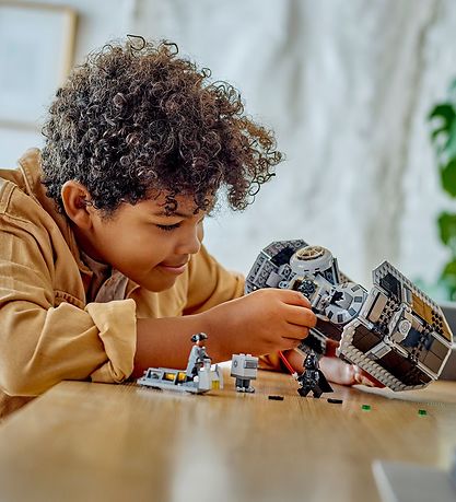 LEGO Star Wars – TIE Bomber 75347