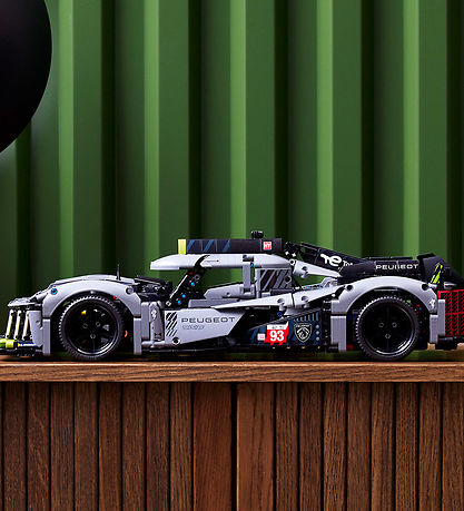 LEGO® Technic - Peugeot 9X8 24H Le Mans 42156